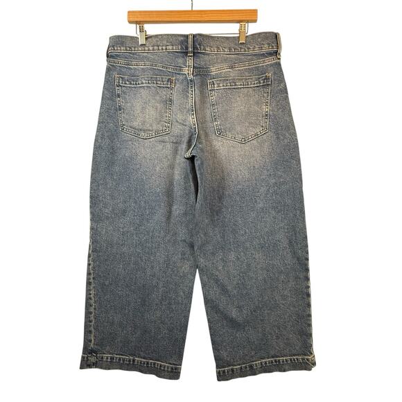 Banana Republic High Rise Wide Leg Cropped Jeans WOMENS SIZE 32 Medium Wash Clas - Picture 2 of 10